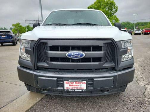 OXFORD WHITE 2017 Ford F-150 XL