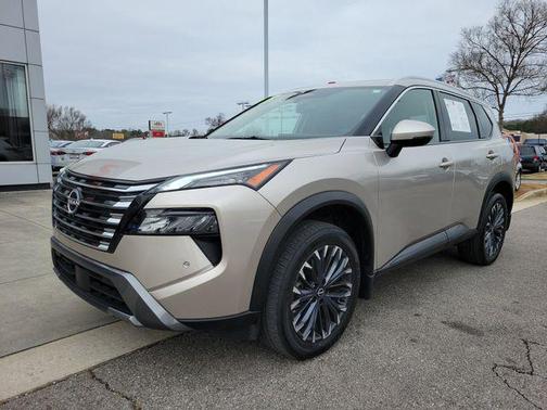 2025 Nissan Rogue SL