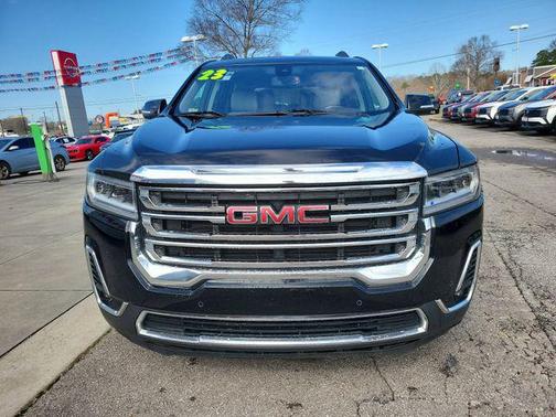 2023 GMC Acadia AWD SLT