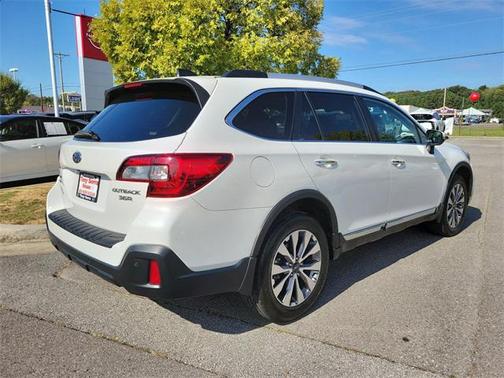 2018 Subaru Outback 3.6R Touring