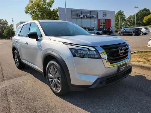 2025 Nissan Pathfinder S FWD