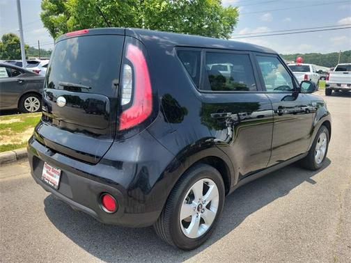 2017 Kia Soul Base
