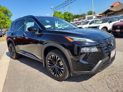 Super Black 2026 Nissan Rogue Dark Armor