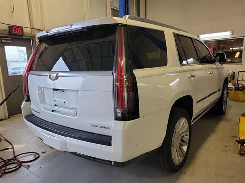 2018 Cadillac Escalade Platinum