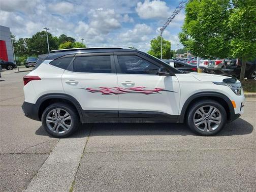 2021 Kia Seltos S