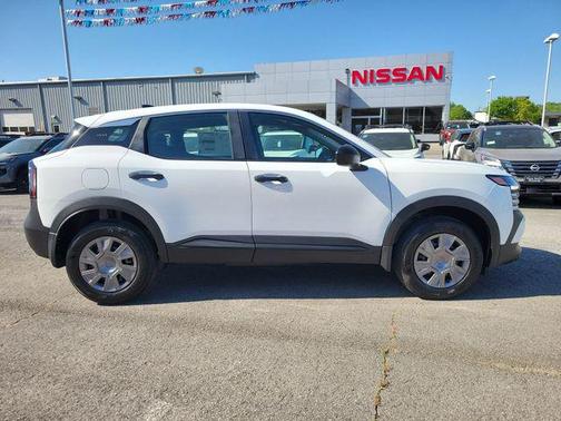 Fresh Powder 2026 Nissan Kicks S
