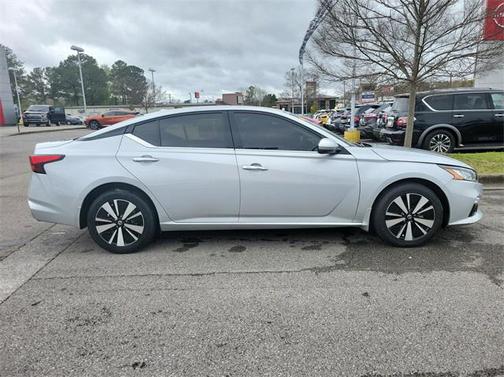 2021 Nissan Altima 2.5 SL