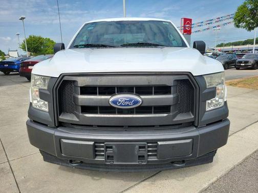 OXFORD WHITE 2017 Ford F-150 XL