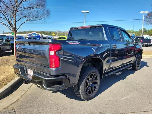 2022 Chevrolet Silverado 1500 Custom Trail Boss