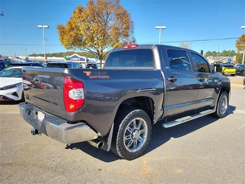 2018 Toyota Tundra SR5