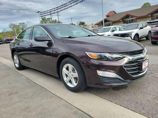 Black Cherry Metallic 2020 Chevrolet Malibu 1LS