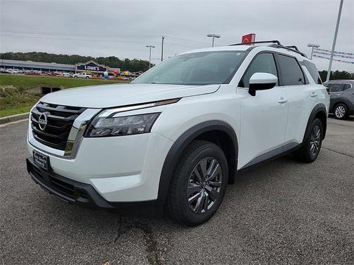 2025 Nissan Pathfinder SV FWD
