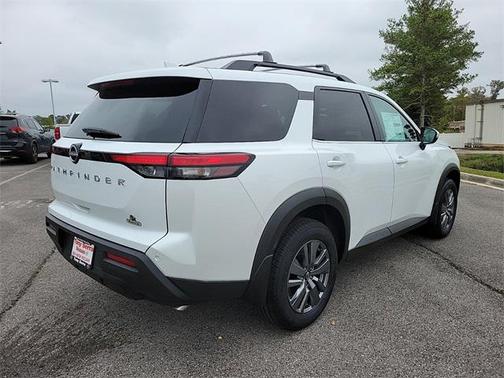 2025 Nissan Pathfinder SV FWD