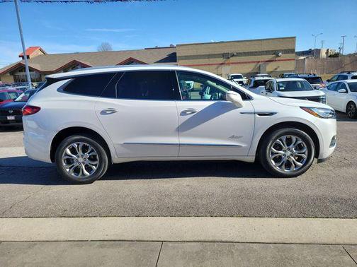 2020 Buick Enclave FWD Avenir