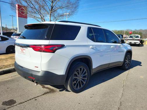 2022 Chevrolet Traverse RS