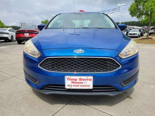 LIGHTNING BLUE 2018 Ford Focus SE