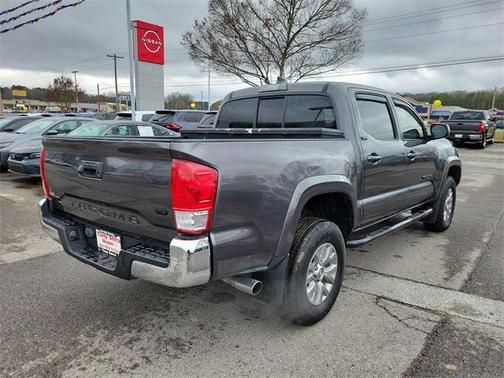 2016 Toyota Tacoma SR5