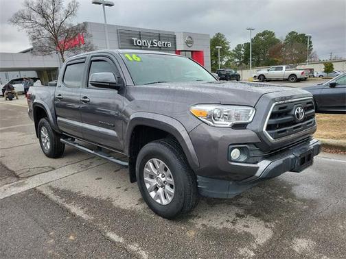 2016 Toyota Tacoma SR5