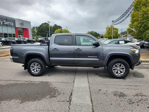 2019 Toyota Tacoma SR5