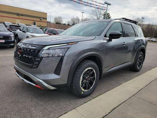 Gun Metallic 2026 Nissan Pathfinder Rock Creek