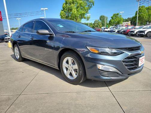 Shadow Gray Metallic 2020 Chevrolet Malibu 1LS