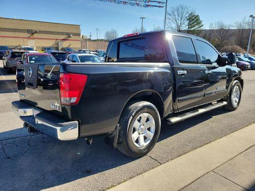 2006 Nissan Titan LE Crew Cab