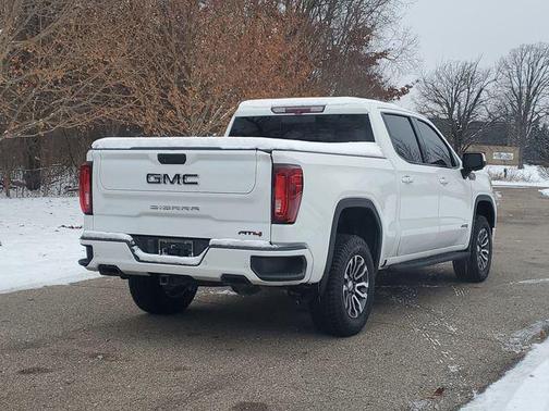 Summit White 2021 GMC Sierra 1500 AT4