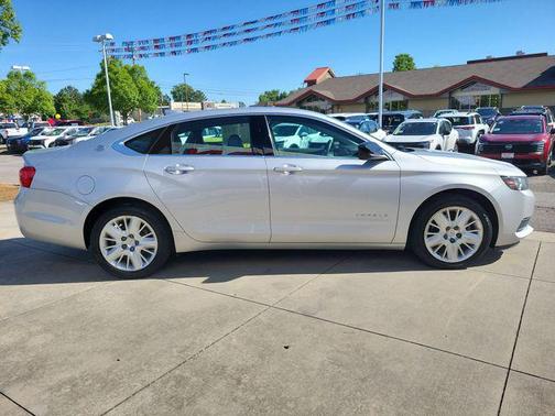 Silver Ice Metallic 2019 Chevrolet Impala 1LS