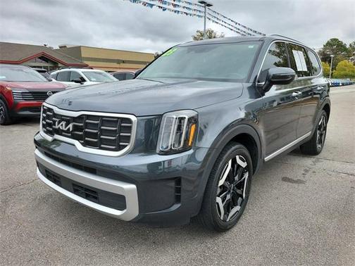 2023 Kia Telluride S