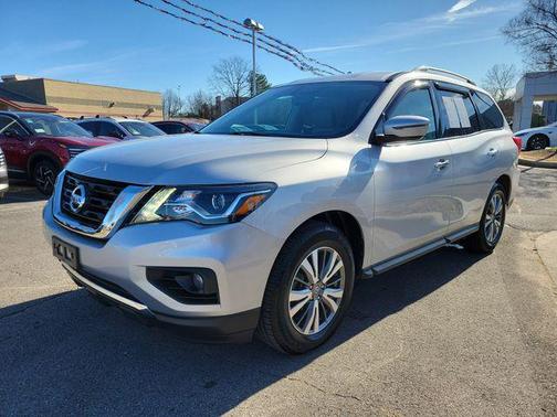 2020 Nissan Pathfinder SV 2WD