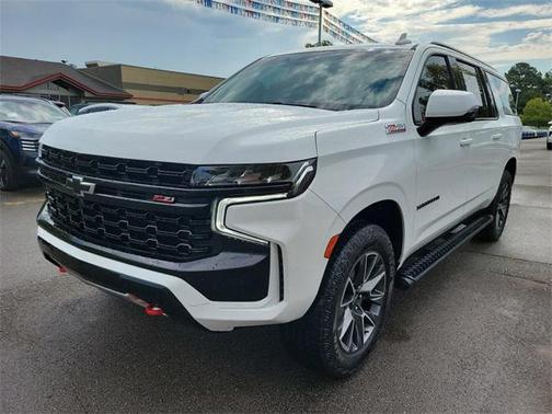 2023 Chevrolet Suburban 4WD Z71