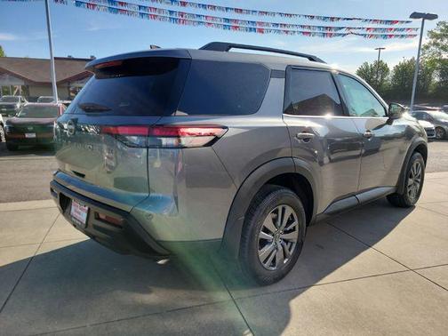 Gun Metallic 2026 Nissan Pathfinder SV