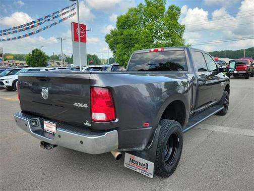 2018 RAM 3500 Tradesman Crew Cab 4x4 8' Box