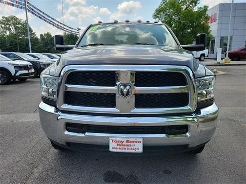 2018 RAM 3500 Tradesman Crew Cab 4x4 8' Box