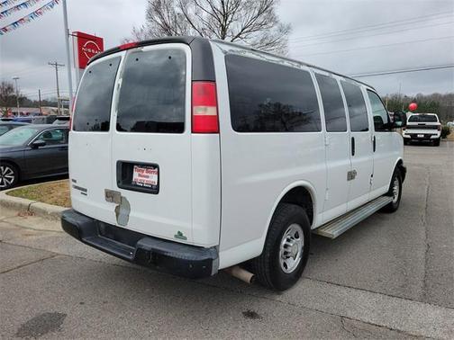 2011 Chevrolet Express 2500 LS