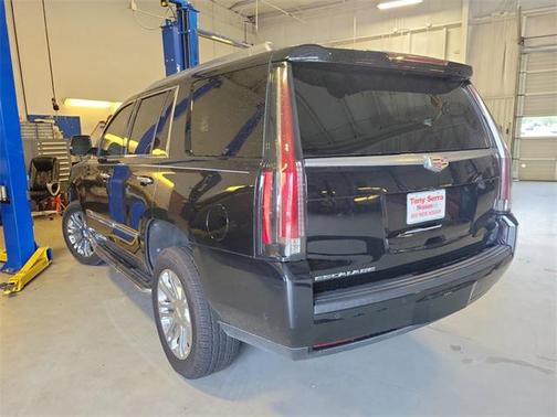 2019 Cadillac Escalade Base