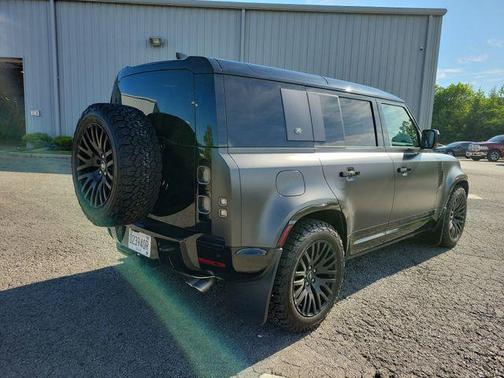 Carpathian Grey Premium Metallic 2023 Land Rover Defender 110 Carpathian Edition