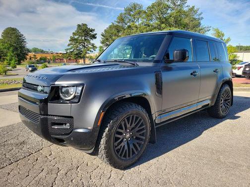 Carpathian Grey Premium Metallic 2023 Land Rover Defender 110 Carpathian Edition