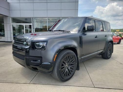 Carpathian Grey Premium Metallic 2023 Land Rover Defender 110 Carpathian Edition