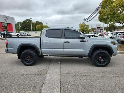 2017 Toyota Tacoma Base