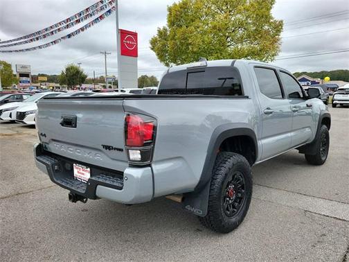 2017 Toyota Tacoma Base