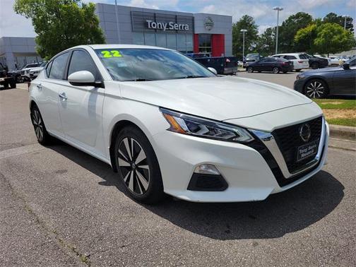 2022 Nissan Altima 2.5 SV