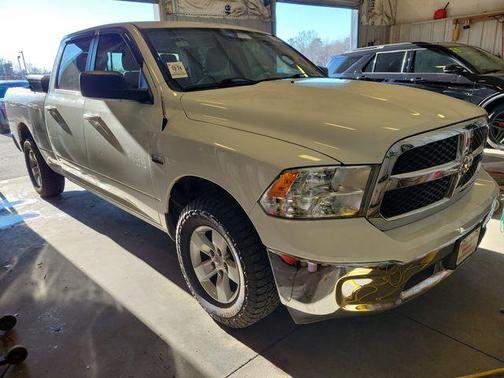 2019 RAM 1500 SLT