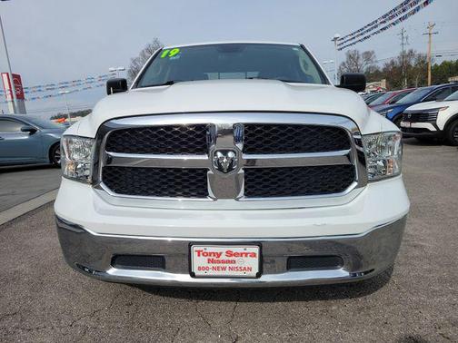 2019 RAM 1500 SLT