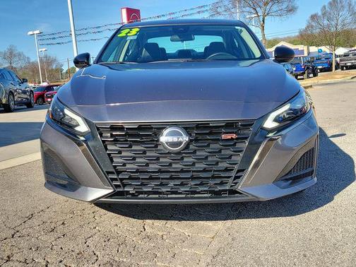 2023 Nissan Altima SR FWD