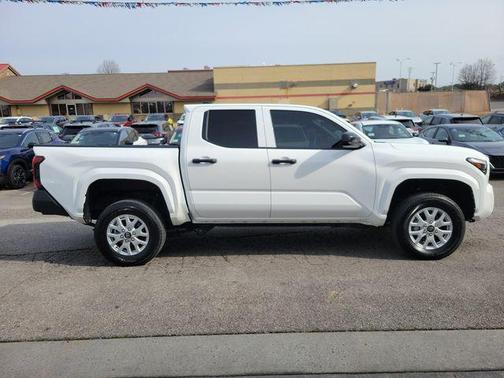 2024 Toyota Tacoma SR