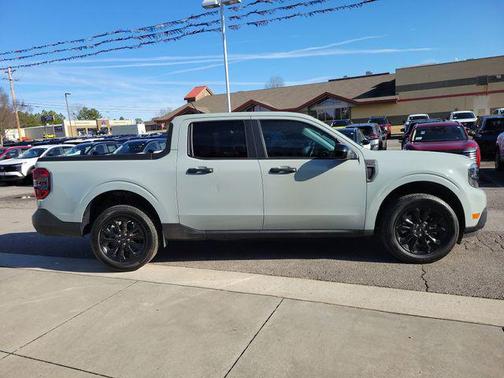 2023 Ford Maverick XLT