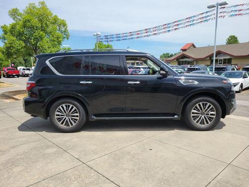 Super Black 2023 Nissan Armada SL 4WD