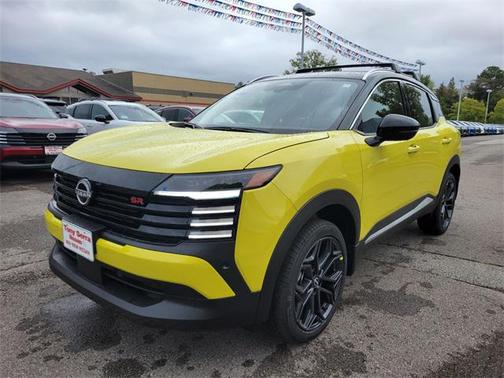 2026 Nissan Kicks SR