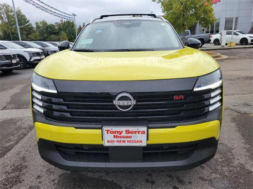 2026 Nissan Kicks SR